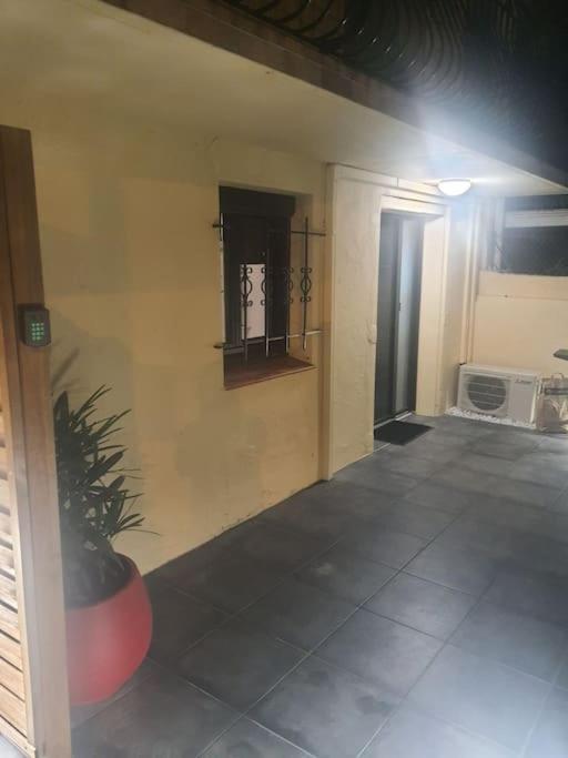 Superbe Appartement Avec Jacuzzi Et Exterieur Perpignan Exterior foto