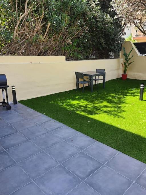 Superbe Appartement Avec Jacuzzi Et Exterieur Perpignan Exterior foto
