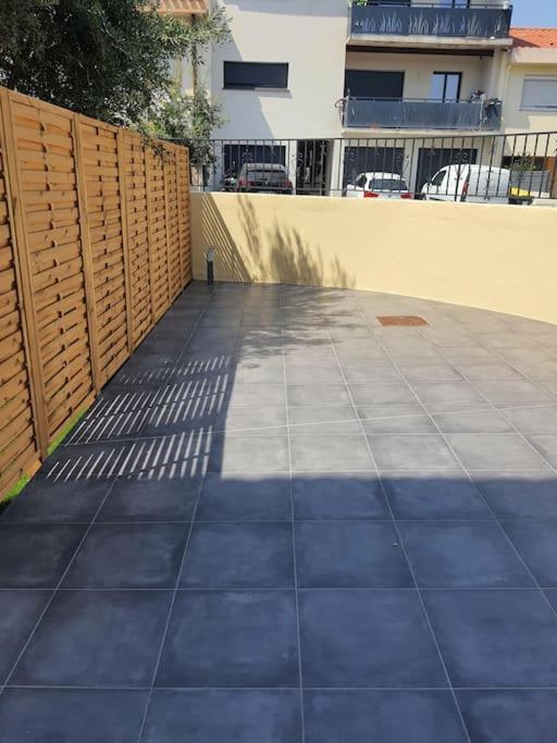 Superbe Appartement Avec Jacuzzi Et Exterieur Perpignan Exterior foto